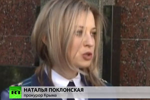 CEREMONIJA NA KRIMU: Seksi tužiteljka se zaklela Rusiji! (VIDEO)