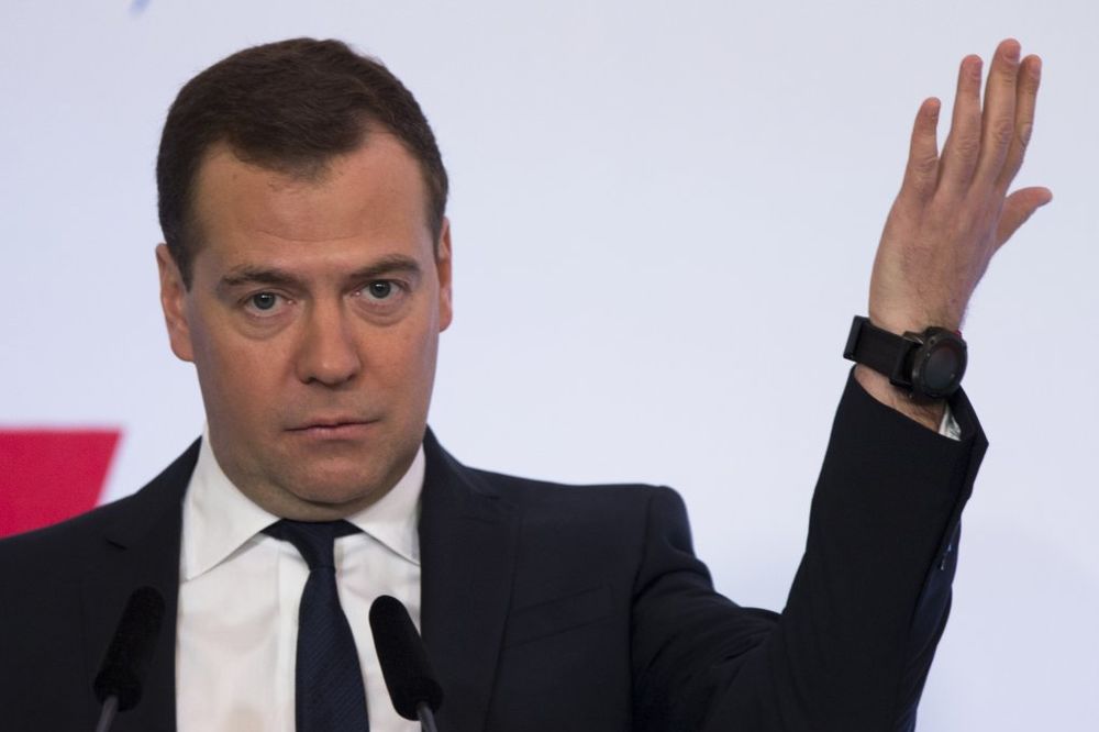 NIŠTA OD POSETE: Medvedev ni u oktobru ne dolazi u Beograd?