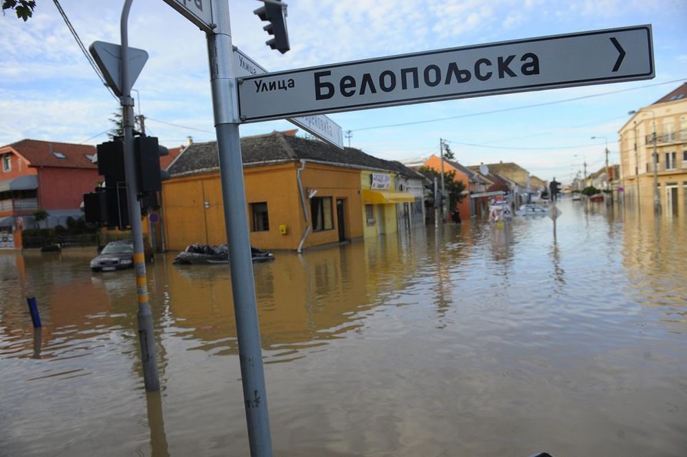 Ministarstvo finansija: Poplavljenima dosad uplaćeno 23,8 miliona evra