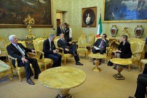 Italija poziva da se pomogne Srbiji