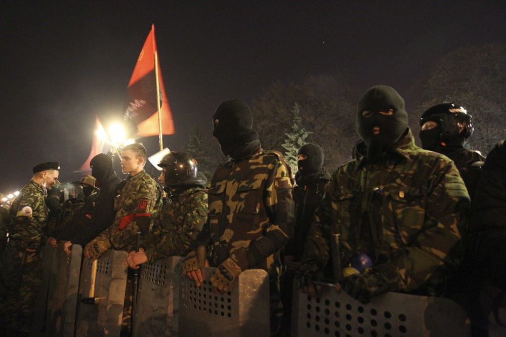 KLANICA: Fašisti pobili 30 ukrajinskih regruta koji su hteli da odbrane civile!
