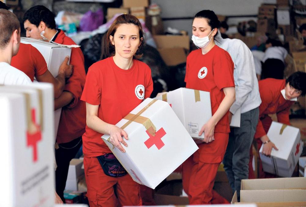 Humanitarna Pomoć, Crveni Krst, Heroji, Humano, Volonteri, BETA