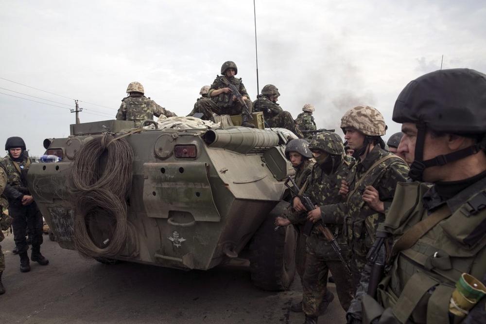 (VIDEO) UŽIVO DAN 125 KAKVO CRNO PRIMIRJE: Ukrajinska vojska zasipa granatama Lugansk!