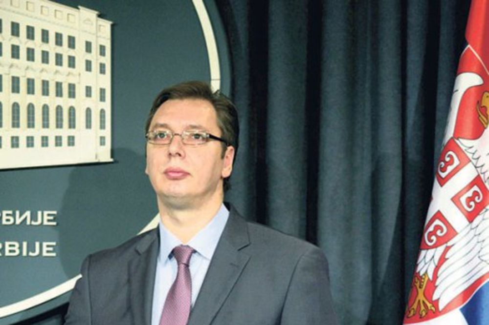 VUČIĆ OPTIMISTIČNO O DRŽAVNOJ KASI: Rast u 2016. veći od 2,8 odsto, u januaru suficit