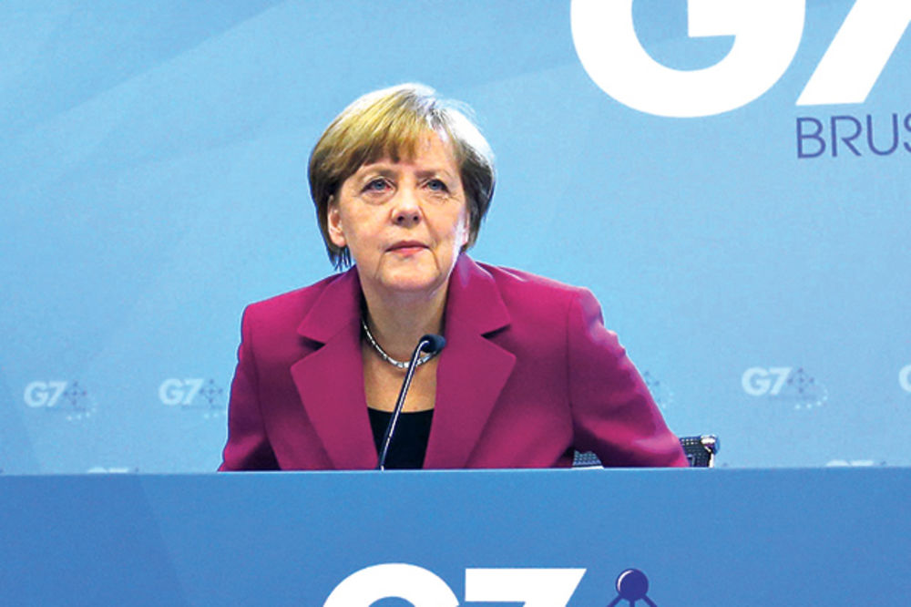STIŽE NA FINALE: Merkel će bodriti Nemačku na Marakani