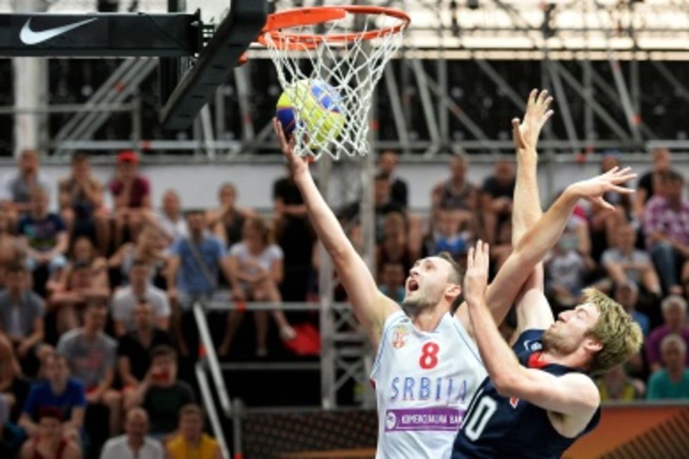 NIŠTA OD ZLATA: Basketaši Srbije poraženi od Katara u finalu šampionata planete