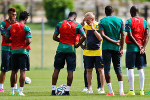 PAO DOGOVOR: Igrači Kameruna putuju za Brazil