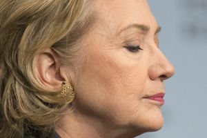 Hilari Klinton: SAD treba da ima ženu na čelu Nemačka Angelu