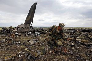 Dan žalosti zbog pogibije 49 vojnika u rušenju aviona kod Luganska