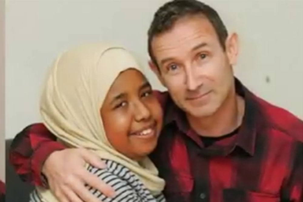 IZNAD SVEGA ČOVEK: Donirao bubreg svojoj teško bolesnoj učenici muslimanki