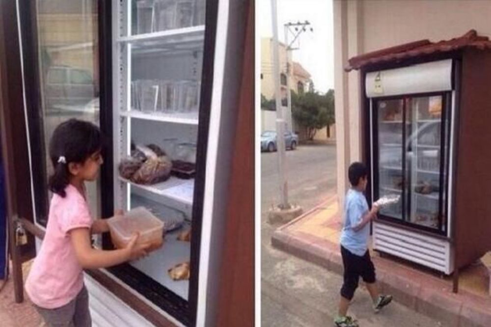 (FOTO) O NJIMA TREBA DA SE PRIČA: Berberin šiša za zagrljaj, čovek postavio frižider za gladne...