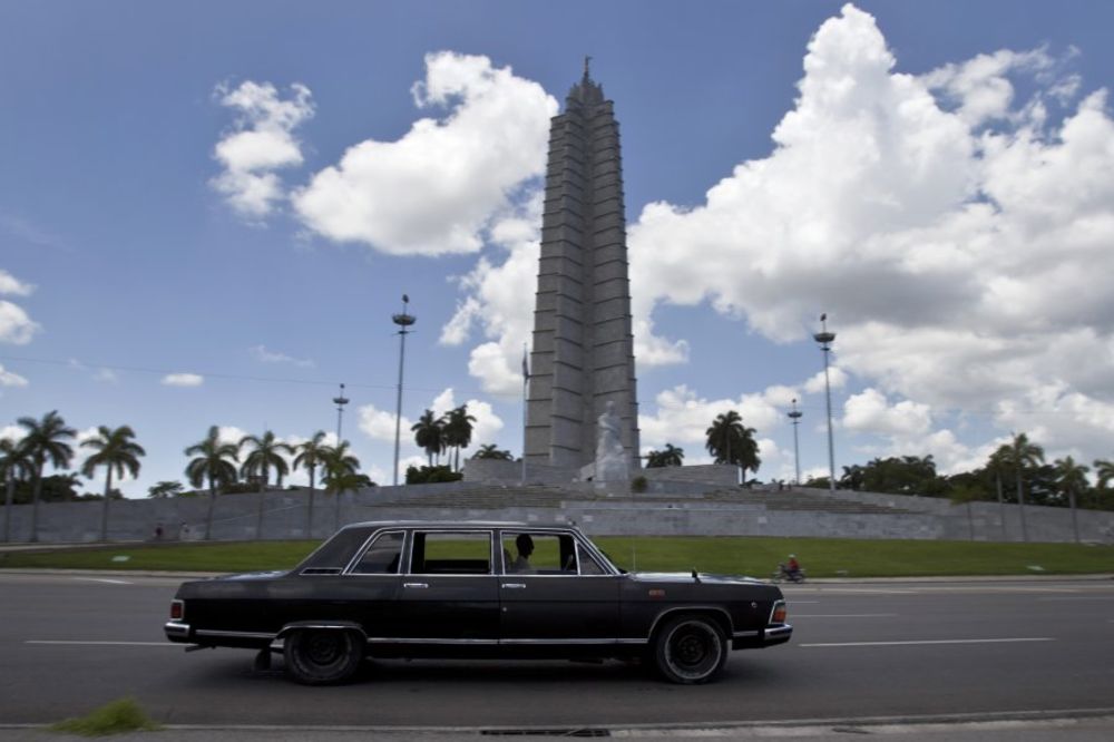 EL KOMANDANTEOVA LIMUZINA: Kastrov auto danas taksira Havanom
