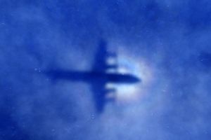 MH17 I MH370 SU ISTI AVION? 8 najvećih misterija i teorija zavera u 2014!