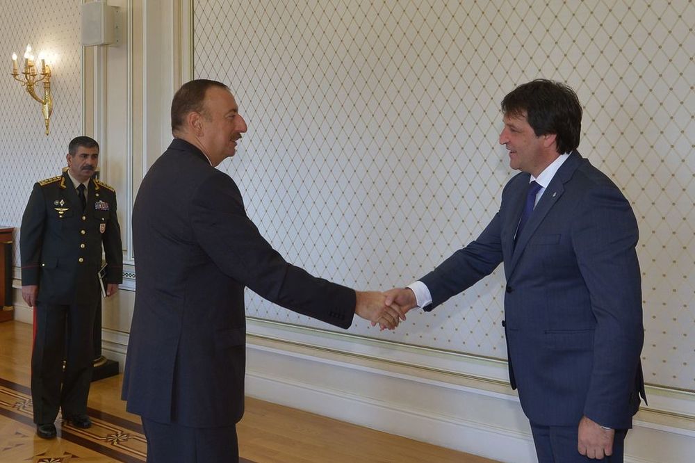 Gašić se sastao s predsednikom Azerbejdžana