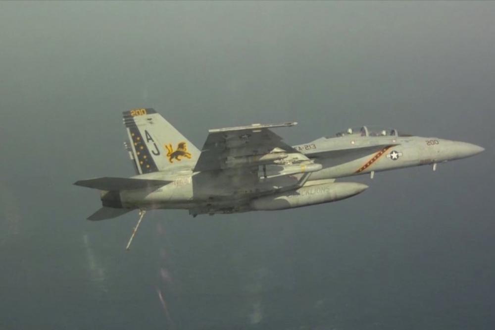 PRECIZNI U RATU PROTIV ISIL: Američki avioni pogodili 90 meta za tri dana