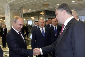 UŽIVO PUTIN I POROŠENKO DVA SATA U ČETIRI OKA: Ukrajinski predsednik otišao bez izjave!