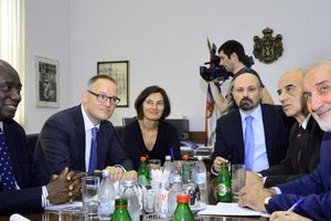 DAČIĆ SA TUŽIOCEM DŽELUOM: Srbi da služe kazne u Srbiji