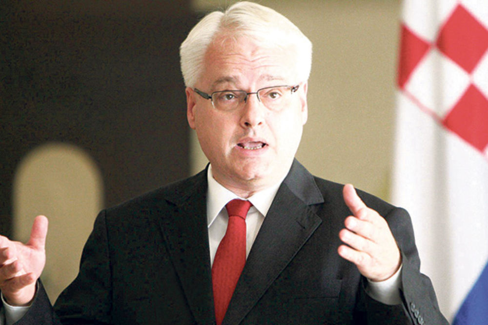 Josipović: Šešelj nije osuđen, to je žalosno!