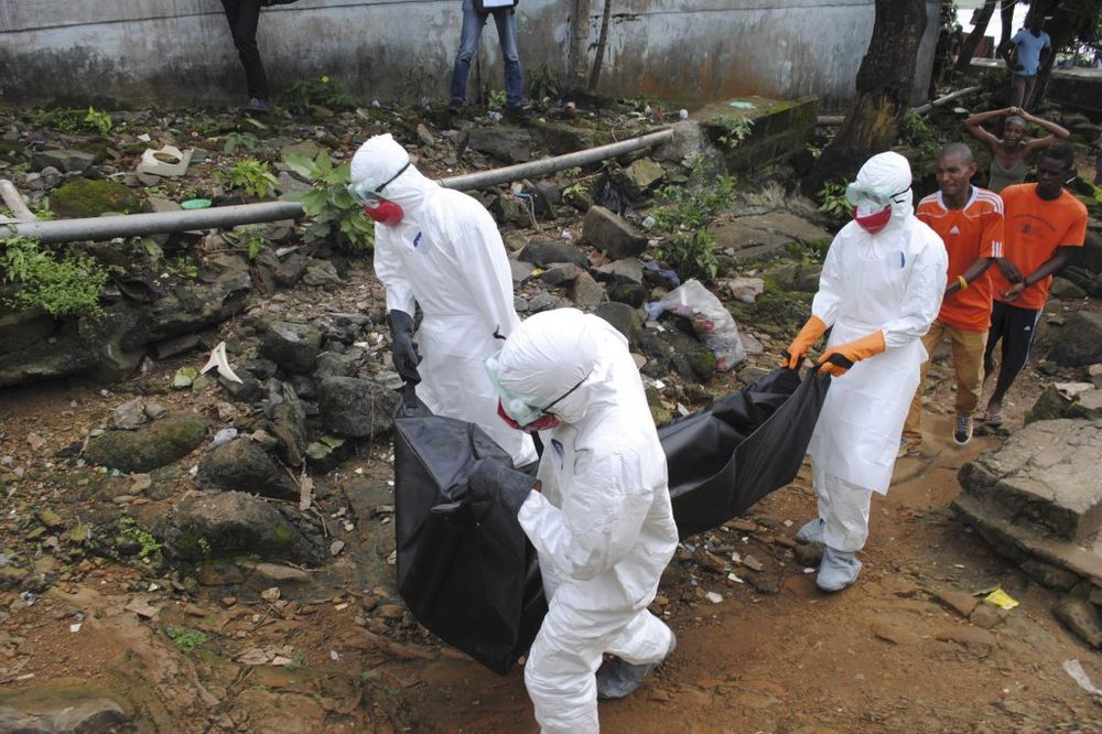 VIRUS SEJE SMRT: Od ebole umrlo više od 2.400 ljudi u Zapadnoj Africi