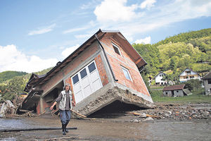 KRUPANJ: Počela gradnja 18 kuća poplavljenima