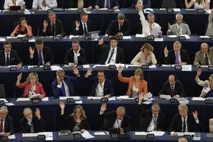 OSUDA ZLOČINA: Evropski parlament usvojio Rezoluciju o Srebrenici!