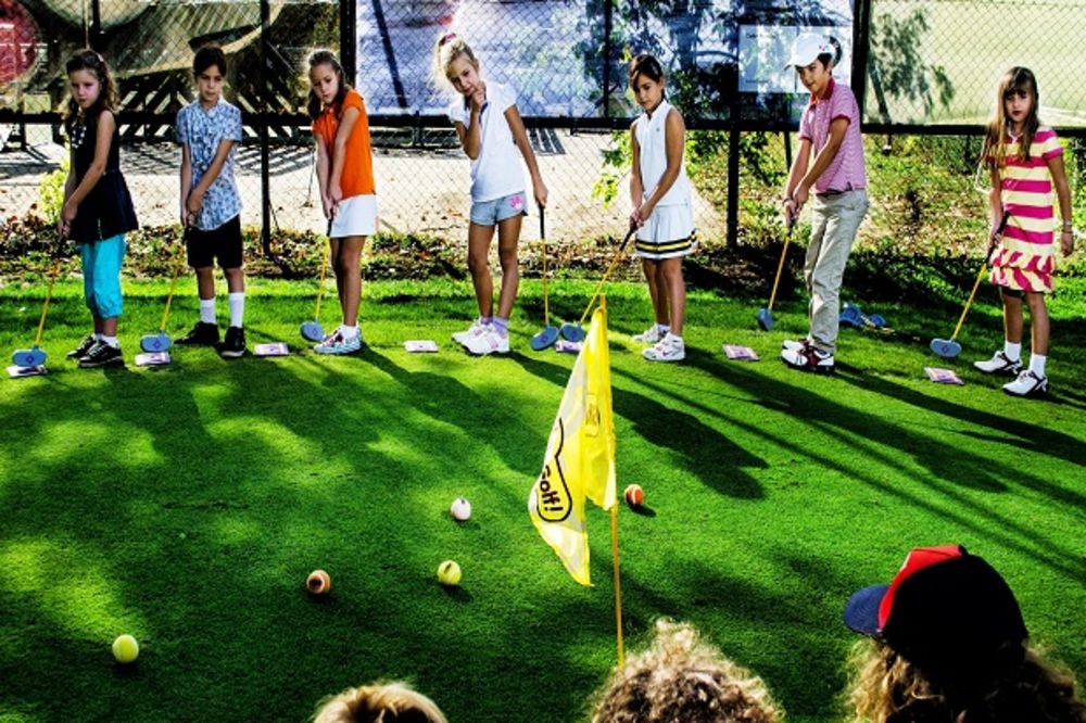 EDUKACIJA NAJMLAĐIH: Besplatna škola golfa za školarce