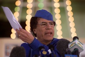 PORED GADAFIJA SU BILI SVE SAMI SRBI, TOKOM 4 MESECA PAKLA U LIBIJI! Mi smo čuvali libijskog vođu do SMRTI, a Mija je znao sve njegove TAJNE! Istina je da nije bio diktator!