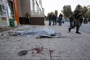 JOŠ PLJUŠTE GRANATE: Pet civila poginulo u granatiranju Donjecka