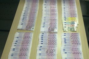 SPREČEN ŠVERC DEVIZA: Carinici otkrili 300.000 evra