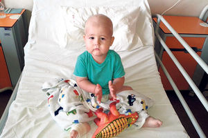100.000 EVRA ZA ŽIVOT: Pomozimo Viktoru (1) da pobedi leukemiju!