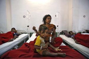 U INDIJI UHAPŠEN HIRURG KASAPIN: Umrlo mu 13 od 83 sterilisane žene!