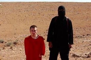 ISIL OPET ZGROZIO SVET: EU oštro osuđuje ubistvo američkog humanitarca Pitera Kasiga