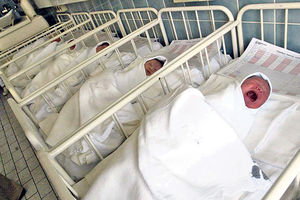 HAOS U MAJDANPEKU: Bebe se smrzavaju bez struje i grejanja!