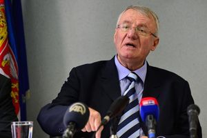 RAMPA ZA ŠEŠELJA: Predsedniku SRS zabranjeno prisustvo na sednici Skupštine Vojvodine