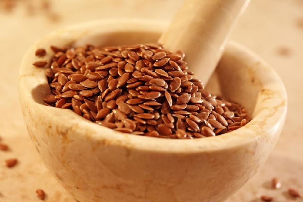 ZDRAVA I MOĆNA DIJETA: Odvar lanenog semena smanjuje apetit i čisti organizam