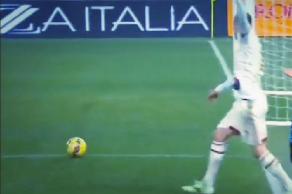 (VIDEO) ŠTETA ŠTO JE BIO OFSAJD: Pogledajte prelep gol fudbalera Rome
