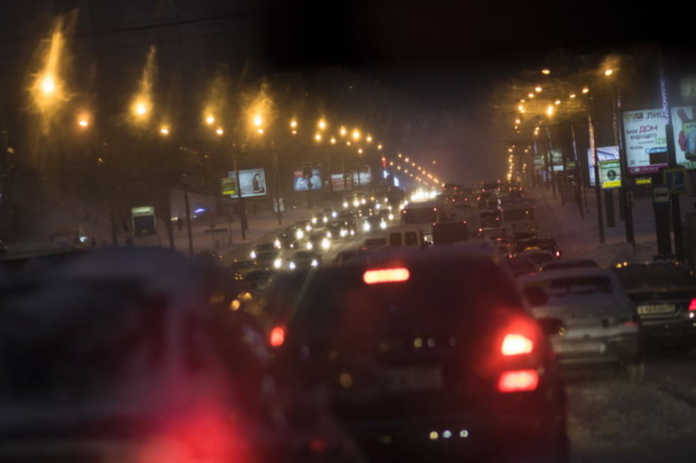 PANIKA U MOSKVI: Zbog lažne dojave o bombi iz hotela evakuisano hiljadu ljudi