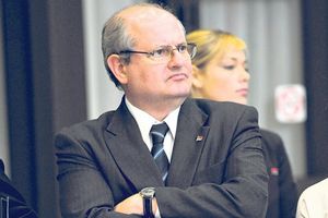 MRKIĆ: Nikolić uskoro u poseti Sarajevu, čeka se i Kolindin poziv