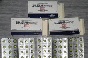 (FOTO) USPEŠNA AKCIJA CARINIKA: Na Batrovcima sprečen šverc dijazepama
