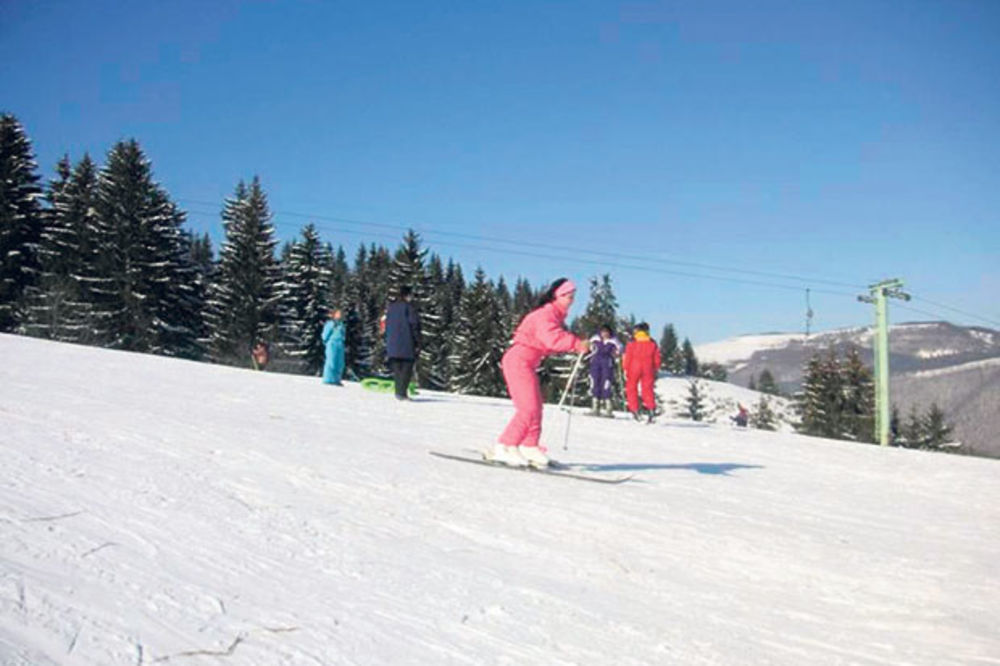 MUĆKE NA ZLATARU: Ski-pas 600 puta skuplji od ski-staze
