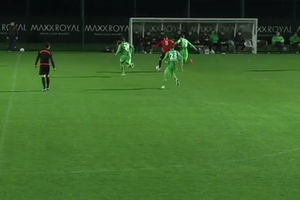 (VIDEO) RAĆA KAO MARADONA: Petrović predriblovao nekoliko igrača i postigao golčinu