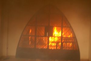 CRNI BILANS U NIGERU: 45 crkava zapaljeno i petoro ubijeno u protestima zbog karikatura