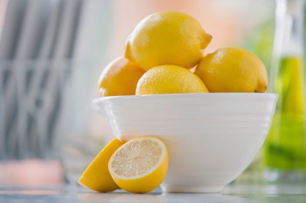Evo kako da očistite kuću uz pomoć limuna