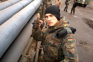 (VIDEO) PORUKA MRŽNJE: Umrite, stvorovi, napisao Ukrajinac na raketi ispaljenoj na Donbas