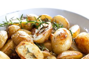 TRIKOVI KOJE ĆETE OBOŽAVATI: Kako da pečeni krompir uvek bude HRSKAV i neodoljiv