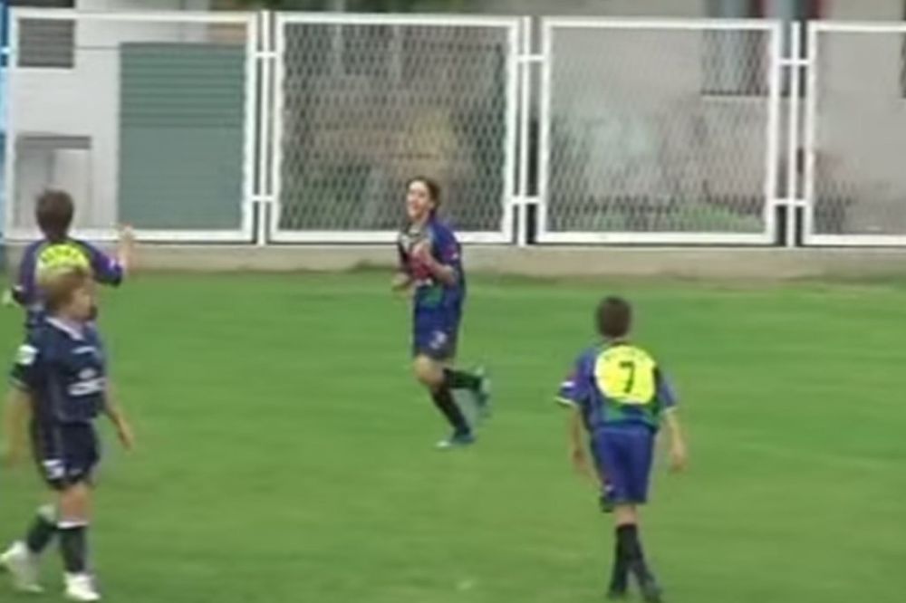 (VIDEO) PIONIR PROFESIONALAC: Pogledajte koji petnaestogodišnjak je potpisao za Partizan