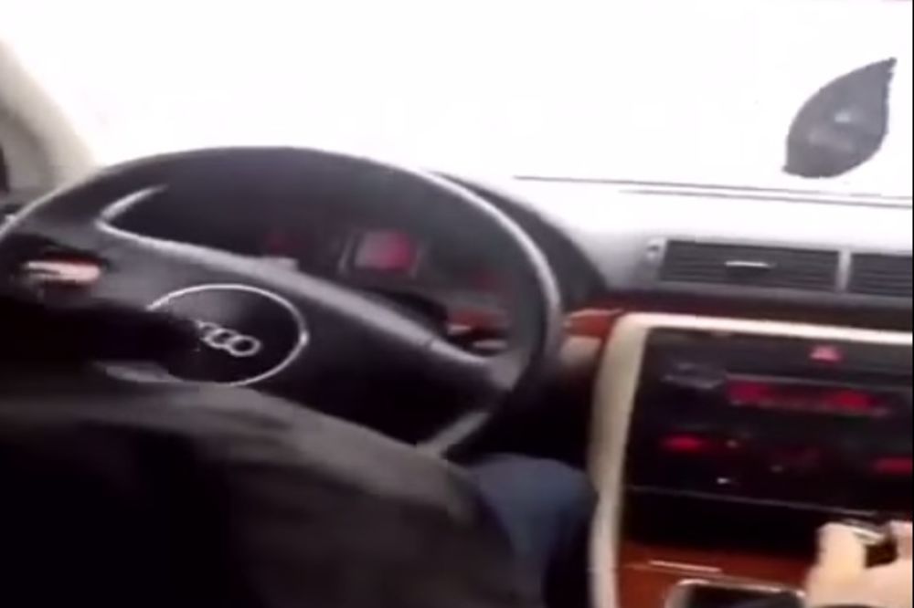BORIVOJE, POLAKO: Kad Srbin vozi 200 na sat, to izgleda ovako...