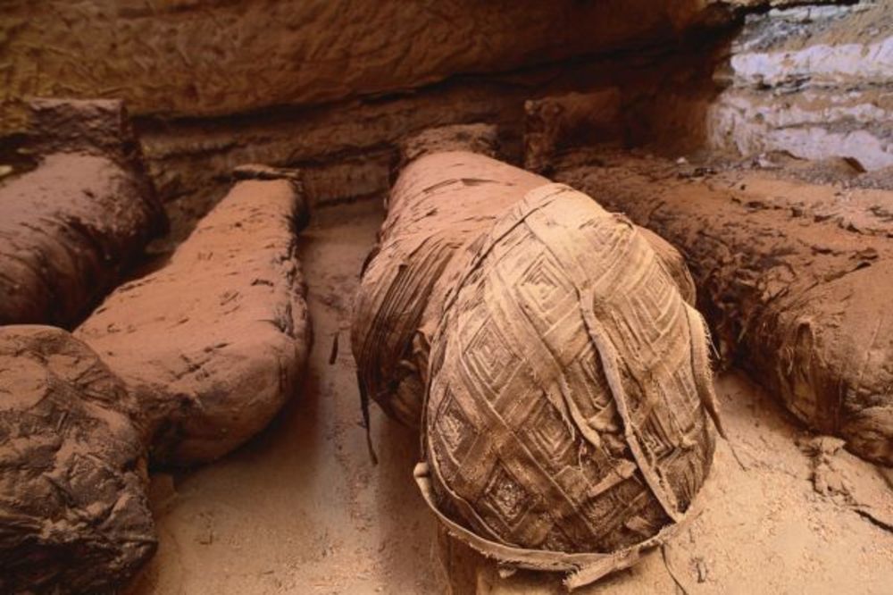 EGIPAT: Nedavno pronađene mumije plutale kanalizacijom!