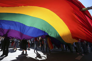 LGBT AKTIVISTI TRAŽE: Zabraniti Partiju penzionera