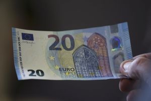 DA VAS NE PREVARE: Ovo je nova novčanica od 20 evra